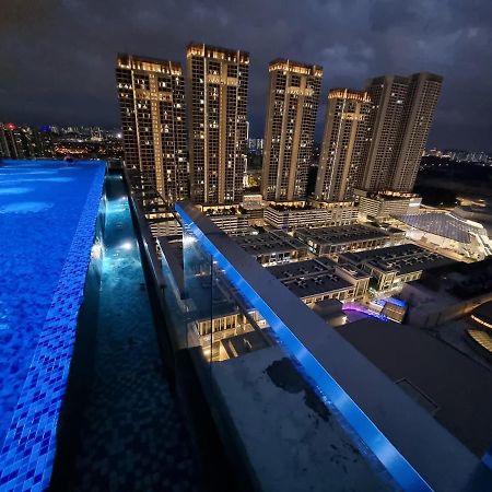 Pavilion 2 Revo L Rooftop Swimming Pool Ls15 Kuala Lumpur Bagian luar foto
